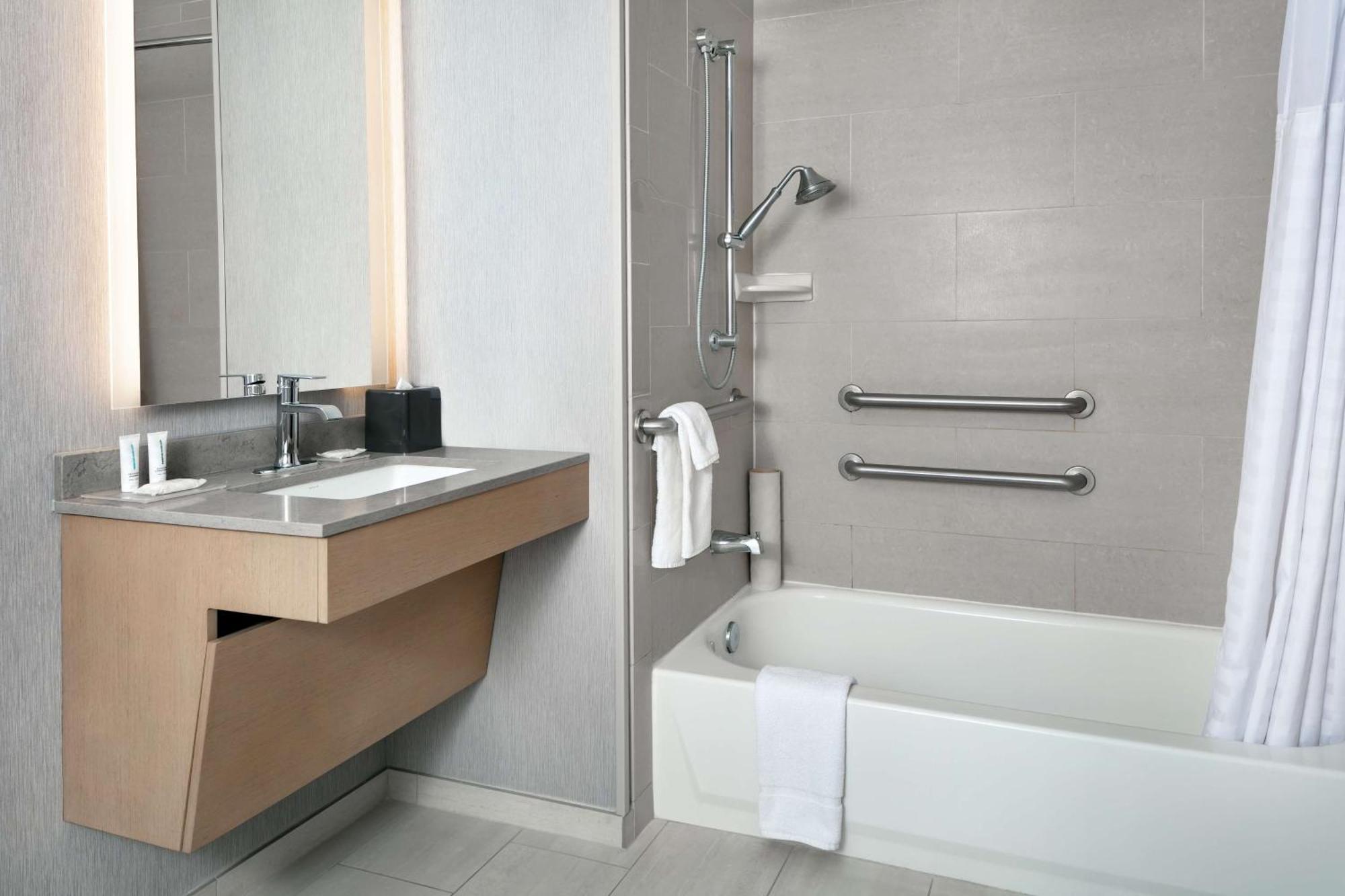 Hyatt Place Fairbanks Ngoại thất bức ảnh